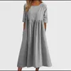 Festklänningar Elegant klänning o-hals Half Sleeve Cotton Pleated 2024 Summer Women's Casual Loose Comfort Vintage Long