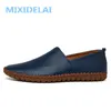 Mixidelai Orijinal İnek Deri Erkek Loafers Moda El Yapımı Mokasenler Yumuşak Deri Mavi Kayma Erkekler Tekne Ayakkabı Plus Boyut 38 ~ 48 240119