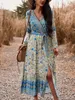 Robes décontractées Mode Vintage Femmes Boho Robe Été Bohême Longue Manches Longues Col En V Rétro Impression Cravate Avant Fendue A-ligne