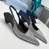 Sandales en cuir à la mode pour femmes, escarpins de styliste entièrement diamantés, chaussures en soie, bout pointu, talon chaton, talon élégant