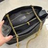 Bolso de mano grande Bolso de diseñador Bolso de hombro de gran capacidad Bolso de compras Carta de cuero de vaca Bolsa de viaje de fin de semana Cadena deslizante Bolsillo interior con cremallera de metal Negro