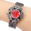 Horloges Vintage XINHUA roestvrij staal quartz voor dames mode armband horloges 3D bloem armband horloge dames cadeau