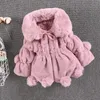 豪華な太い子供用服ジャケットかわいいベビー服ジャケット秋と冬の綿の厚いフード付き暖かい女の子240123