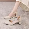 Sandali Pantofole con tacco spesso in pelle verniciata vintage estiva per le donne Scarpe da sera coreane progettate dal marchio di moda