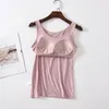 Kvinnors tankar Modal Vest med BH utanför Top Women Tank-Top Push-up Stretchable Tops Camisoles ärmlös Sexig Casual Tank