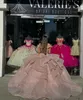 Gül pembe ışıltılı kraliçe quinceanera omuz kapalı omuz kapalı omuz corset vestidos de xv anos 2024 tatlı 15