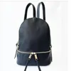 Famous Brand Backpacks Moda Mulher Lady Lady Black Rucksack Bag Charms Backpack Style 6 Colors255U