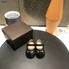 Designer populaire nouveau-né brillant en cuir verni chaussures pour tout-petits bébé enfants baskets boîte emballage taille 14-19 chaussures de marche pour bébé Nov25