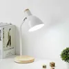 Lampy biurkowe Kreatywna lampa stołowa Nordycka Flex biurko światło sztuka prosta LED E27 światła/Ochrona oczu czytanie salonu sypialnia wystrój domu YQ240124