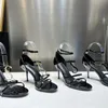 Sandalias de lujo Tacones de aguja Sandalias Diseñadores de charol Tacón de moda Negro con hebilla dorada Mujeres 8 cm 10 cm Zapato de vestir negro sexy Zapatillas de verano para mujer 35-40