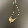 Designer Jewelry Kendras Scotts Necklace Ari Temperament Simple and Fashionable Gold Ab Colored Glass Heart-shaped Collarbone Chain Womens Clothing Accessories
