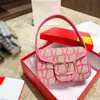 10A تطريز Loco Vlogo Designer Bag for Womens Luxury Handbag Mens Cleo حتى أكياس قابض مكياج صغيرة تتقاطع مع حقائب الكتف من النايلون