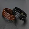 Charm-Armbänder Lederarmband mit handgewebtem porösem Design, dreischichtige Form, einfacher und modischer Stil