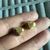 orecchino di gioielli firmati Carino minuscolo 10mm ragazze originale cuore di marca TF solido perno in acciaio inossidabile 316L 18k oro argento rosa donne lettera logo incidere orecchini d'amore