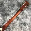 38 Ooo Series Lacker Solid Wood Part hänvisar till att spela akustisk gitarr