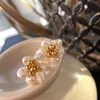 Boucles d'oreilles pendantes LONDANY français irrégulier fait à la main fleur douce perle naturelle baroque femmes