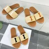 Luxury Slides Women Flat Straw Slippers Leather Espadrilles Slide Summer Womens Sandals Outdoor Casual Flip Flops With Box 512