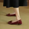 Elbise Ayakkabı 2024 İlkbahar ve Sonbahar Vintage Deri Kadın Moda Eğitim Bow Tie Kare Baş Sığca Ağız Günlük Yüksek Topuklu