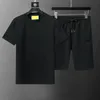 Designer Mens Tracksuits Set Jogger Sweatshirts Sports Jogging Suits Man Tracksuits Two Piece Set T -shirt