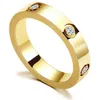 Em estoque envio rápido 18k pvd banhado a zircônia cúbica joias de aliança de casamento aceitam anéis de aço inoxidável dourados personalizados para homens