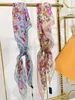 2024 Topp Nya designers Silk Head Fairy Scarfs For Girl Luxurious Bandana Square Bandeaus pannband för Fairy Chiffon Silk Luxe Fashion Handle Handle Scarves Soft AAAA+