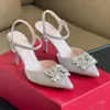 Gümüş Kristal Elmas Toka Yüksek topuklu ayakkabılar Patent Deri Slingback Topuk Ayak Bilek Strap Rhinestone Stiletto Topuk Elbise Ayakkabı Lüks Tasarımcı Düğün Ayakkabı