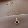 Van-Clef Arpes Netclace Designer Fashion Fashion Women الأصلي الجودة قلادة Lucky Clover Grass Niche سلسلة سترة ممتدة لا تتلاشى