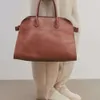 The Row Bag Margaux15 Totes大容量Margaux 10ハンドバッグパークトートレザーラグジュアリー女性デザイナーCamdemフラットショルダーストラップソフトテラス財布