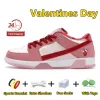 2024 Nuovi uomini designer scarpe casual di San Valentino in rosso Bianco Nero Grigio Fendinebbia Armeria blu UNC Tre caramelle rosa brasiliane Scarpe da ginnastica da uomo