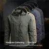 Blusão masculino jaqueta tática impermeável ao ar livre casaco com capuz esportes militar europeu tamanho s3xl campo escalada fino outwear 240124