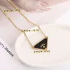 Pendant Necklaces Designer Jewellery Necklaces Mens Necklace Pendant Luxury Chain Women Stainless Steel Solitaire Fashion Classic Engagement Jewelry Gift 2024