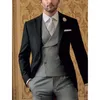 Costumes pour hommes Angleterre pour hommes Gentlemen Tuxudo Blazer noir Gilet gris Pantalon 3 pièces Slim Fit Costume de bureau Vêtements de bal Traje Hombre