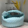 Italien Jodie Hangbag Botteg Venet Luxury Woven Knutad Samma Jodie Mini Bag Single Shoulder Classic Armpit Portable Cloud