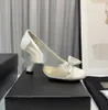 Tasarımcı Elbise Ayakkabı Kadın Yüksek Topuklu Yeni Yaz Sandalet Tasarımcı Moda Seksi Resmi Elbise Zarif Mizaç