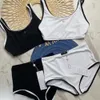 2024SS modeontwerper bikini badpak vrouwen badpakken c Badmode string Tweedelige ontwerpers Bikini Top Sexy Vrouw Badpakken Strand Zwemkleding