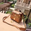 Frauen wendentbeutel das neue Schloss One Girls Hand Shopping getragene kleine Messengerbeutel Handtasche A Designer270W