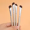 Pinceaux de maquillage 1 pièce, brosse d'ombre de nez coudée pour Contour des yeux, ombre à paupières, mélange cosmétique, outils anti-cernes