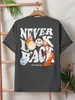 T-shirt da uomo Never Look Back Creativo Stampa di teschi Cartoni animati Street Print Tshirt Uomo T-shirt allentata T-shirt in cotone girocollo T-shirt T240124