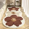 Tapete de cabeceira irregular flor padrão área tapetes imitação lã antiderrapante tapete para o quarto decoração casa 240122