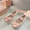 Sapatos de balé de cetim com laço, fivela feminina, fundo plano, casual, dança, bandagem mary jane