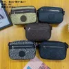 Homens de moda de moda bola crossbody designer shouder bolsas v hard tronco de baútil saco de tórax bolsas de câmera saco de câmera com cinta de couro bolsas de cinta