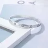 Bracelet de luxe à vis pour femmes, manchette en pierre de cristal, bijoux en acier inoxydable, pierres précieuses gravées, 2024