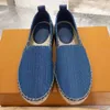 Designer Casual Sneakers Women Flat Shoes Canvas Espadrilles Sandal denim med ruta 513