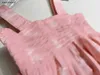 Novas crianças camisola vestido designer menina saia tamanho 100-160 branco cavaleiro padrão imprimir roupas de bebê linda criança rosa vestido jan20