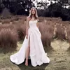 Sexy A-Line Wedding Dresses Strapless Sleeveless High Side Slit Pleated Satin Bridal Gowns Court Train 2024 Summer Garden Beach Long Bride Wear