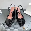 10A Yaz Baharı için Kalite Yüksek Topuklu Sandalet Kadın Tasarımcısı Charlotte Baotou Sandal Kaba Topuk Diyagonal Kesim Kare Ayak Ayakkabı Boyutu 35-42 9.5cm 25987