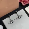 Pendientes de perlas para mujer, pendientes Viviane de lujo, joyería de diseñador de moda, pendientes dorados, pendientes de Metal, joyería Westwood para mujer 367