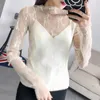 Damesblouses 2024 Lente Zomer Dames Lange mouw Basic Ruches Shirt Elegant Elastisch Slank Borduren Kant Bloem Mesh Gaas Chique Blouse