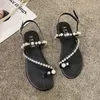 Sandálias Frisadas Cristal Mulheres Flats Sapatos de Verão 2024 Moda Clip Toe Beach Chinelos Tendência Luxo Flip Flops Vestido Feminino Slides