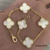 Charm Bracelets Luxus Van Clover Designer Armband Perle 4 Blatt 18K Gold Laser Marke Bangel Halskette Ohrringe Hochzeit ein Juwel 7zdg